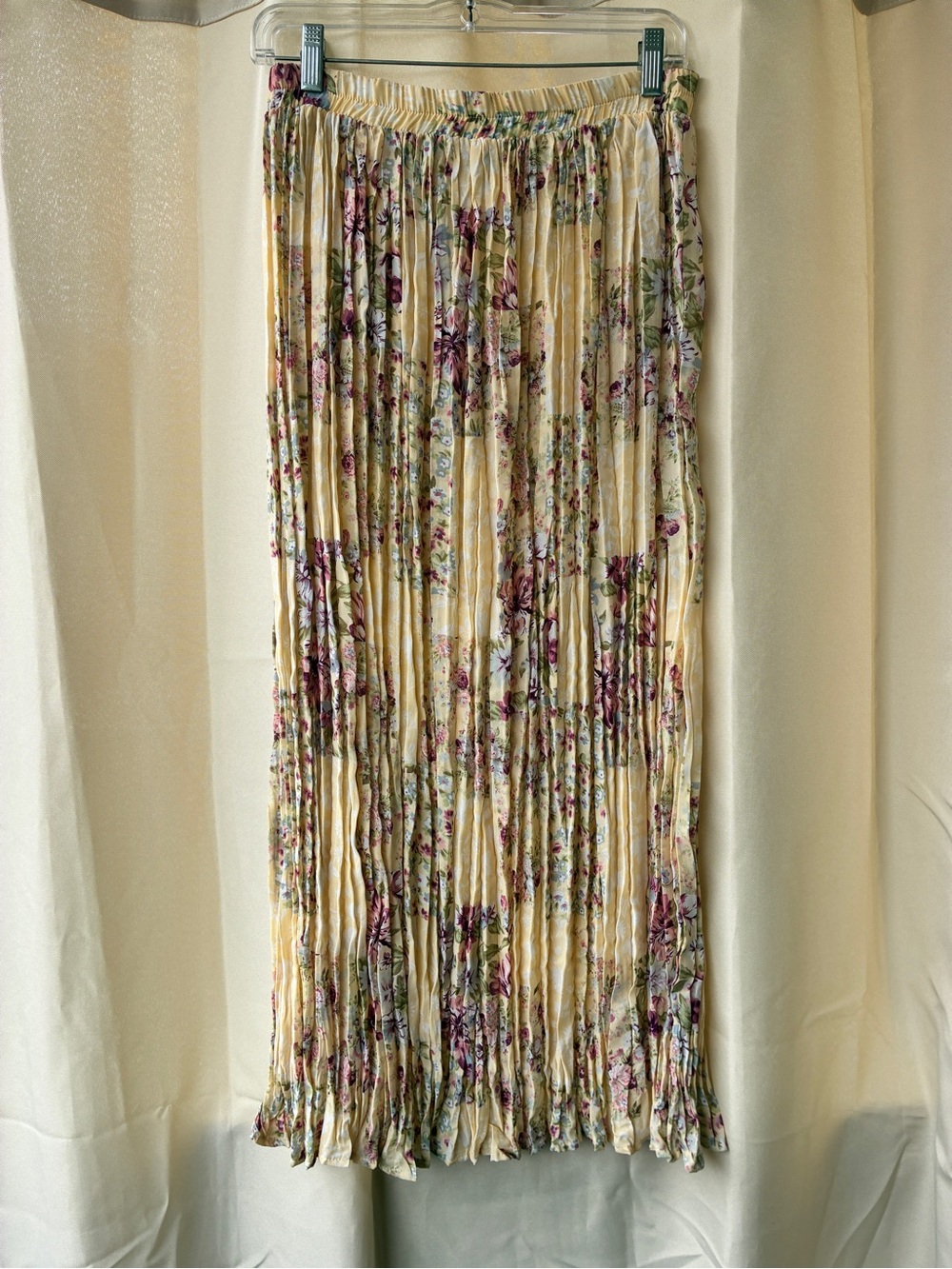 Vintage 90s Rampage Romantic Butter Yellow Floral Crinkle Maxi Skirt